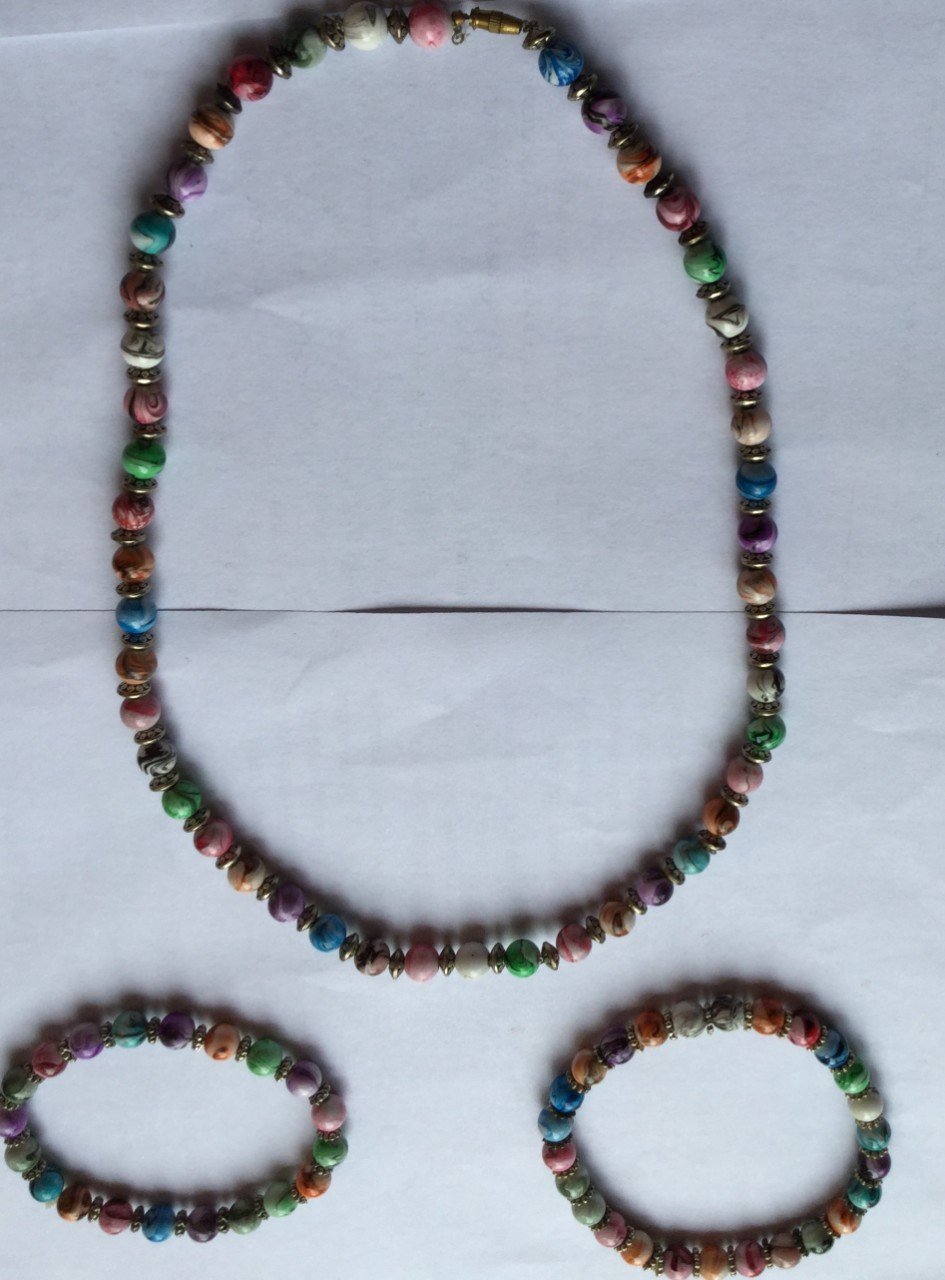 Ensemble  perles rondes  multicolore