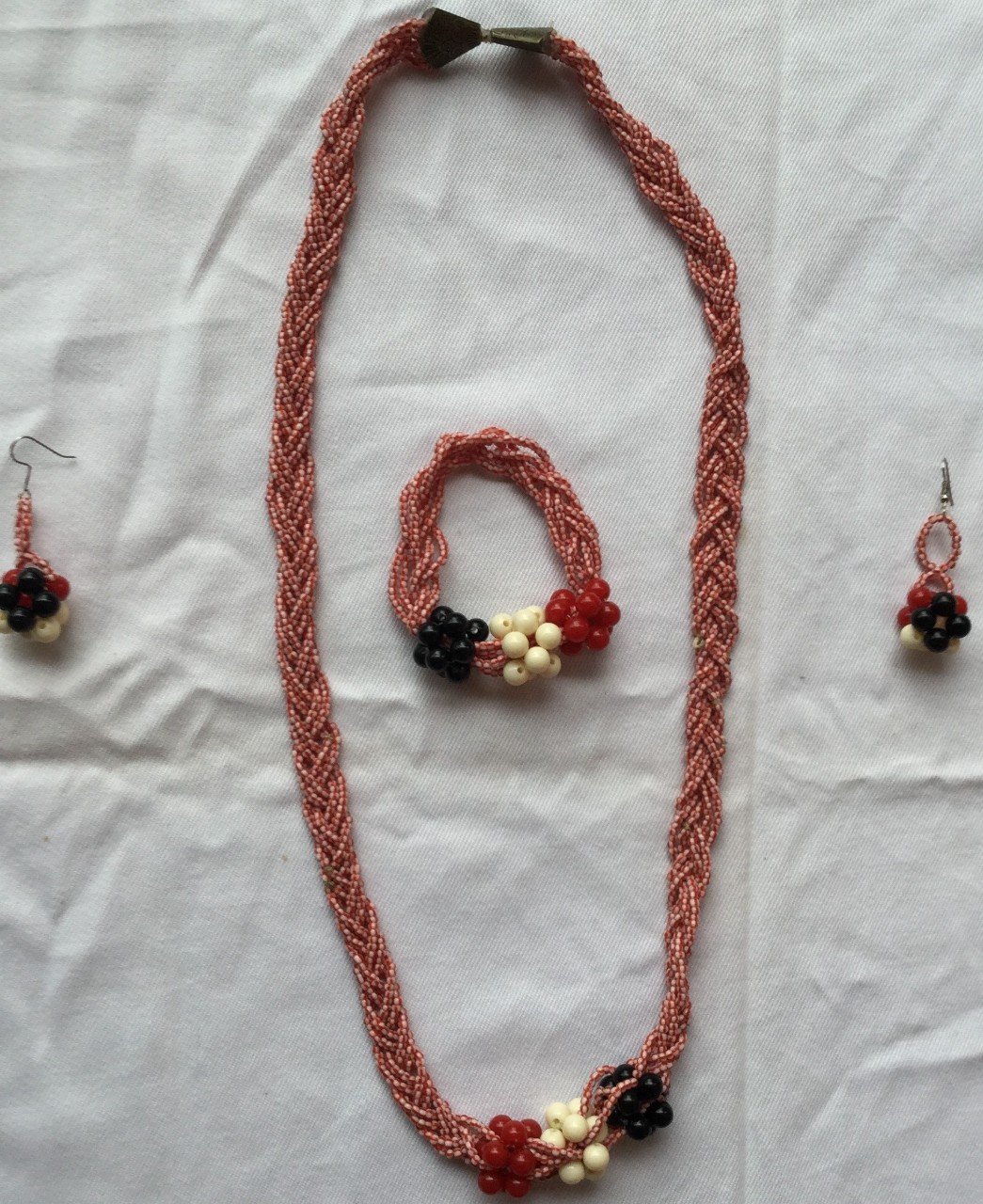 Ensemble  boucles  collier gourmette  rouge-blanc