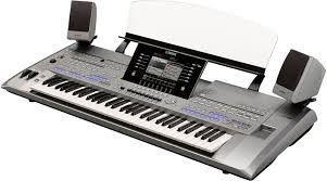 PIANO YAMAHA TYROS
