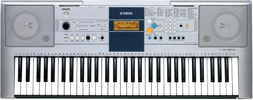02-PIANO YAMAHA PSR-E323