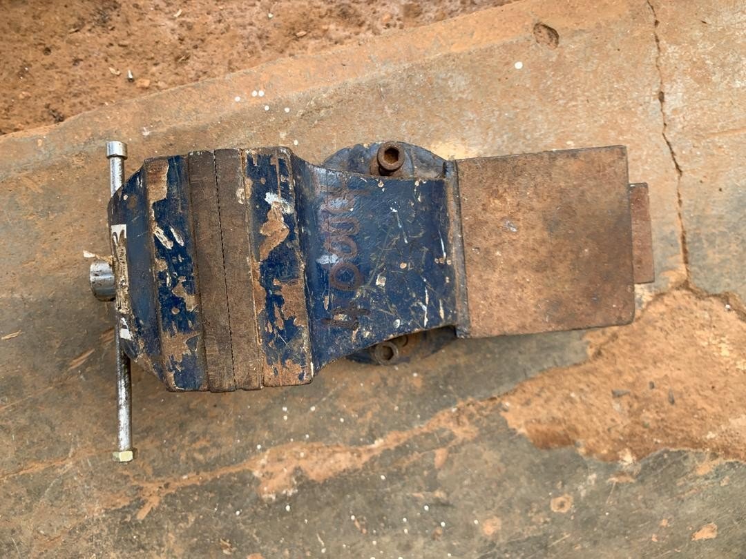 Étau - équipement industrielle 