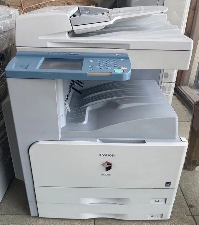Copieur Canon iR2025