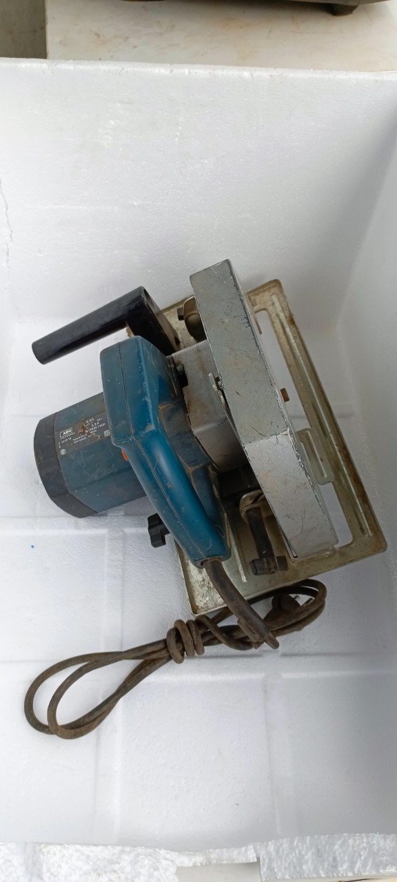 scie circulaire à  main AEG HK 65 en parfait état