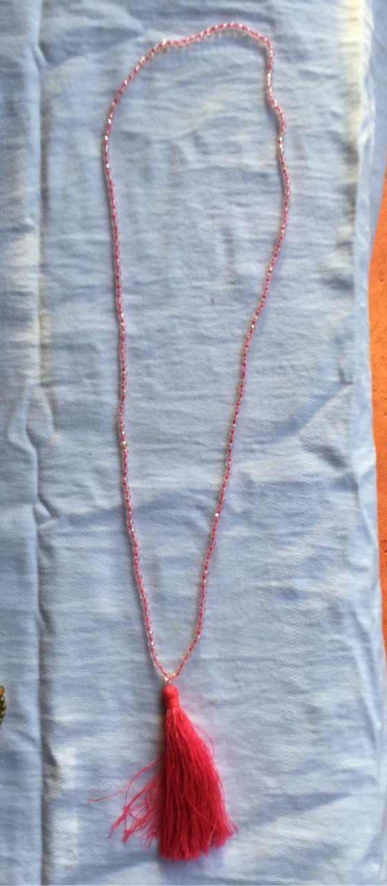 Colliers 1 à 2  gris rouge