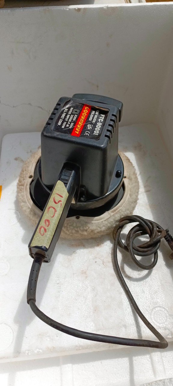 Polisseuse de voiture 