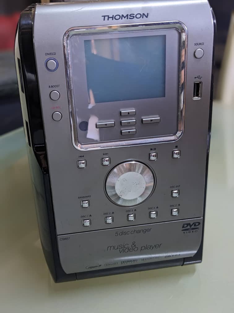 Mini-chaîne THOMSON CS607VD