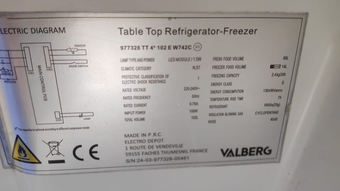 Réfrigérateur freezer Valberg 